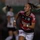 Crivelari, do Flamengo, comemora gol marcado diante do São Paulo pelo Brasileirão Feminino 2023