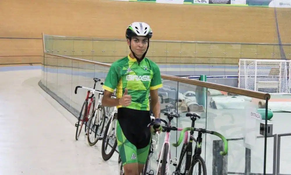 Jovem ciclista brasileiro Guilherme Assis (Wesley Kestrel/CBC)