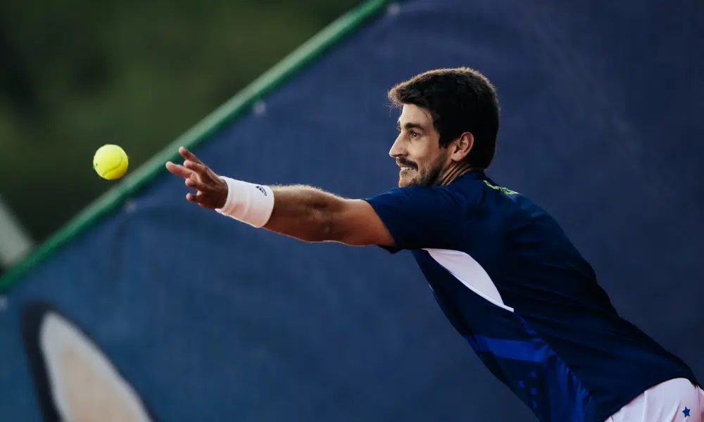 Orlando Luz e Fernando Romboli em ação no Challenger de Skopje, brisbane