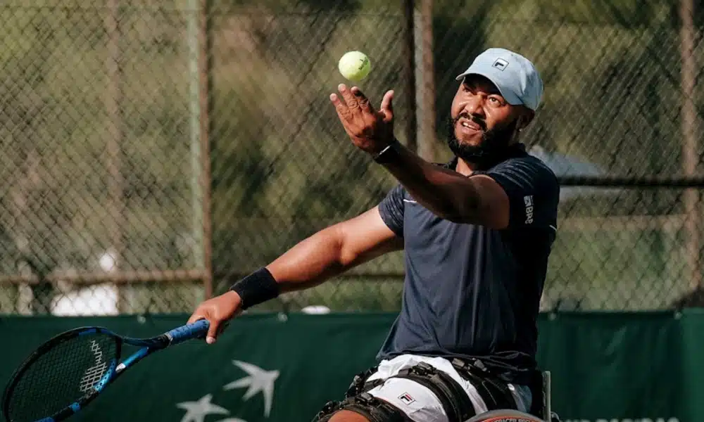 O atleta do tênis em cadeira de rodas Daniel Rodrigues durante partida da Seleção pela Copa do Mundo da modalidade (Foto: Sara Hawk/FPTenis)