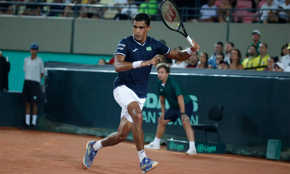 Thiago Monteiro durante partida com Mannarino no Masters de Roma