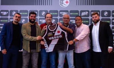 Anúncio da equipe de basquete do VASCO no NBB