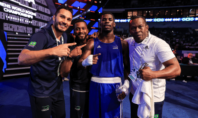 Wanderley Pereira e membros da comissão técnica no Mundial de boxe masculino, em Tashkent