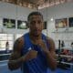Yuri Falcão posa para foto no CT da seleção permanente antes do embarque para o Mundial de boxe