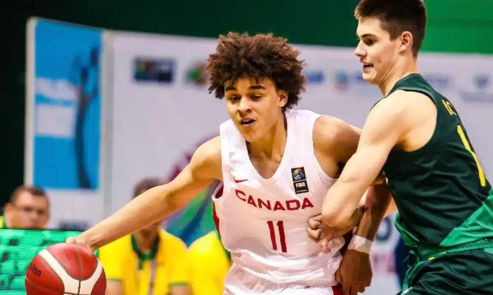 Partida entre Brasil e Canadá, válido pela AmeriCup Sub-16 (Reprodução/Twitter/@basquetebrasil)