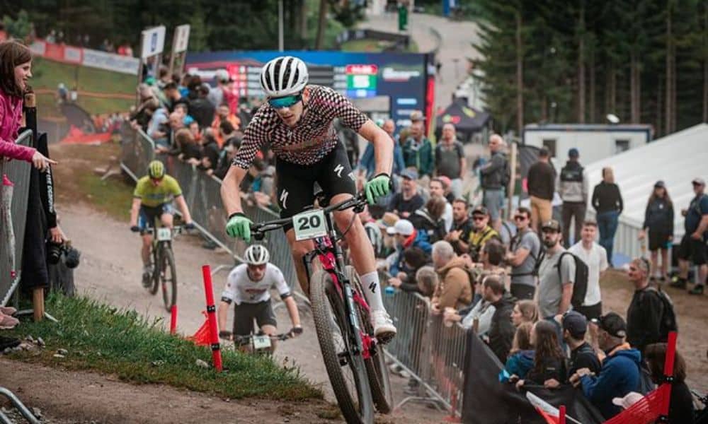 O brasileiro Alex Malacarne em ação na etapa da Copa do Mundo de mountain bike (Cesar Delong)