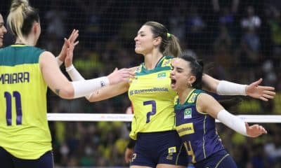 Comemoração das jogadoras brasileiras na vitória do Brasil sobre a Alemanha na Liga das Nações (Juliana Ávila)
