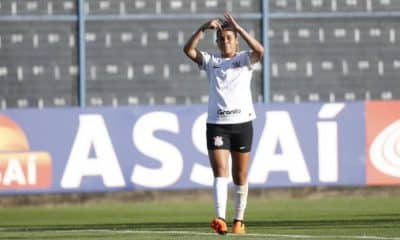 Comemoração de Vic Albuquerque na vitória do Corinthians sobre o Red Bull Bragantino pelo Paulista Feminino (Rodrigo Gazzanel/Agência Corinthians)