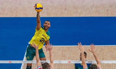A seleção brasileira venceu a Eslovênia por 3 sets a 0 na Liga das Nações (VNL)