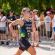 Djenyfer Arnold durante etapa da corrida, em frente a espectadores, na Copa do Mundo de triatlo no México. Kauê Willy