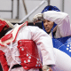 Gabriele Siqueira em ação no Mundial de taekwondo. Ela e Eduardo Baretta perderam