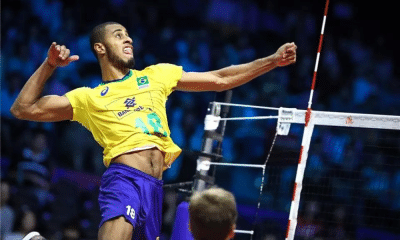 CBV - Lucarelli ataca bola em jogo do Brasil contra a Alemanha na Liga das Nações (VNL)