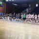 Atletas de River Plate e Nacional-SC perfiladas antes da semifinal do Sul-Centro Americano de handebol