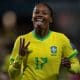 Ary Borges comemora seu terceiro gol na partida de estreia do Brasil na Copa do Mundo feminina