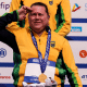 Beth Gomes no pódio do Mundial de atletismo paralímpico de Paris após novo recorde mundial do lançamento de disco