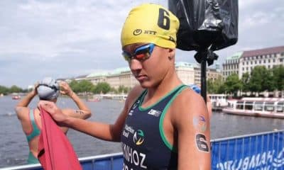 Brasileira Julia Munhoz em ação no Mundial de Triatlo (Reprodução/Instagram/@triathlonbrasil)