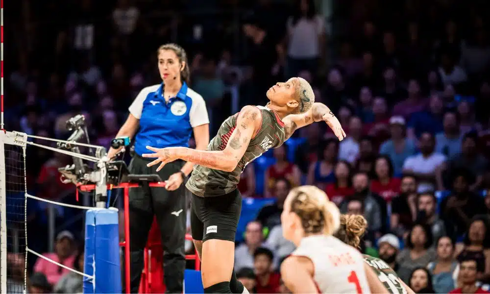 Oposta Melissa Vargas, destaque da Turquia na Liga das Nações (Divulgação/Volleyball World)