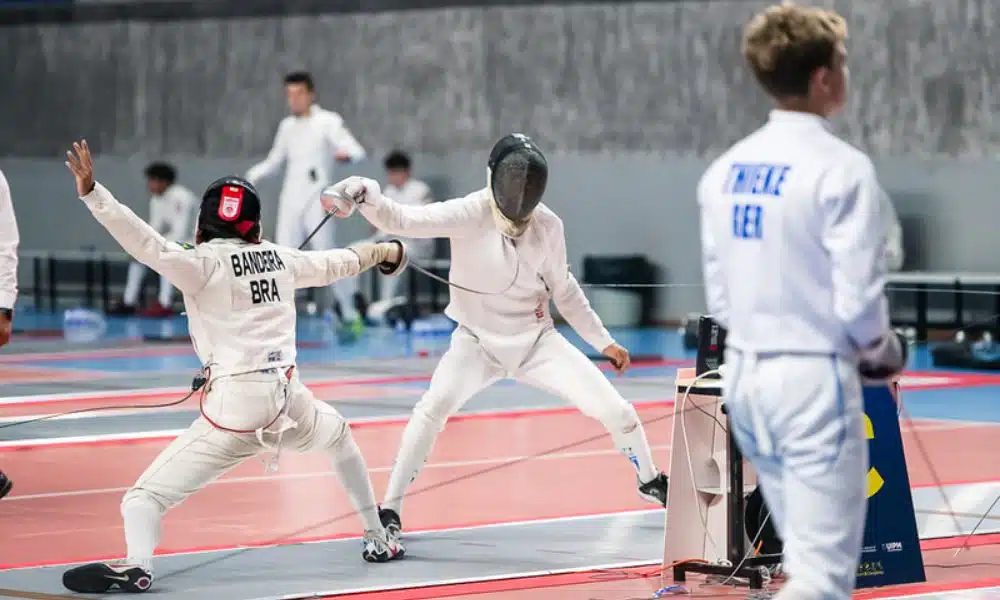 Brasileiros fazem bom começo na esgrima do pentatlo moderno masculino dos Jogos-Pan Americanos de Santiago (Foto: UIPM/Pentatlo Moderno Turquia)