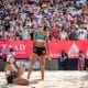 Duda e Ana Patrícia comemoram ponto do título do Elite 16 de Gstaad