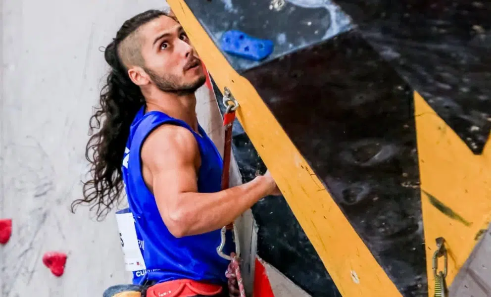 Pedro Egg na prova de velocidade da Copa do Mundo de escalada esportiva
