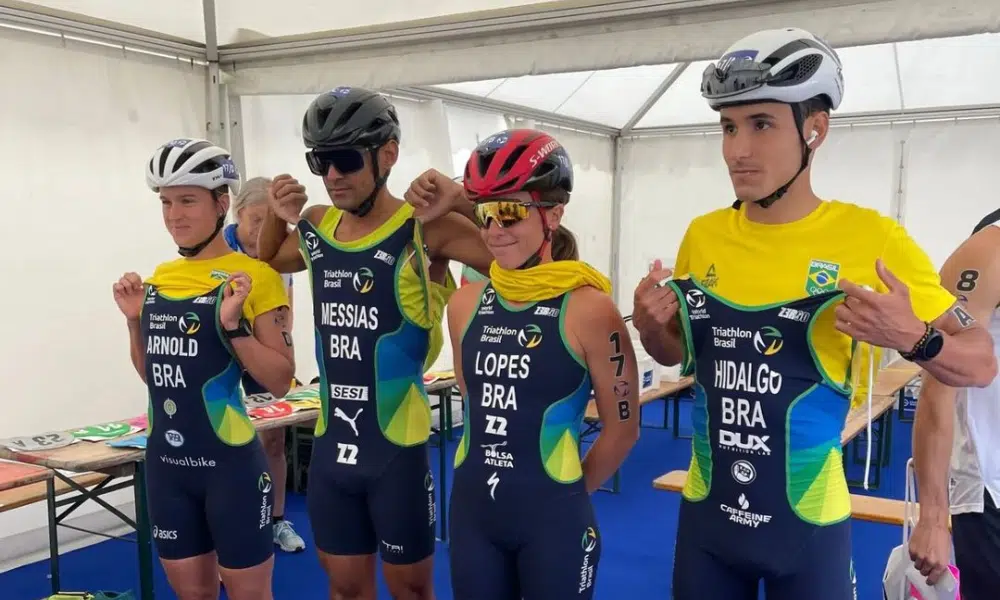 Equipe mista do Brasil no Mundial de Triatlo Revezamento Misto, classificatório para Paris 2024