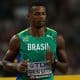 Na imagem, José Ferreira, Baloteli do Brasil, correndo nos 1500m.