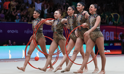 Conjunto do Brasil no Mundial de ginástica rítmica na Espanha