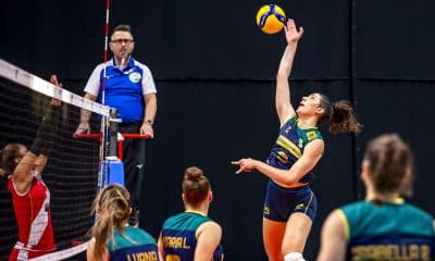 O Brasil venceu o Peru pelo segundo jogo do mundial sub-19 de vôlei feminino (Foto: Divulgação/FIVB/VolleyballWorld)