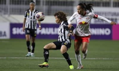 Partida entre Santos e Red Bull Bragantino, válida pelo Paulista Feminino (Reprodução/Twitter/@SereiasDaVila)