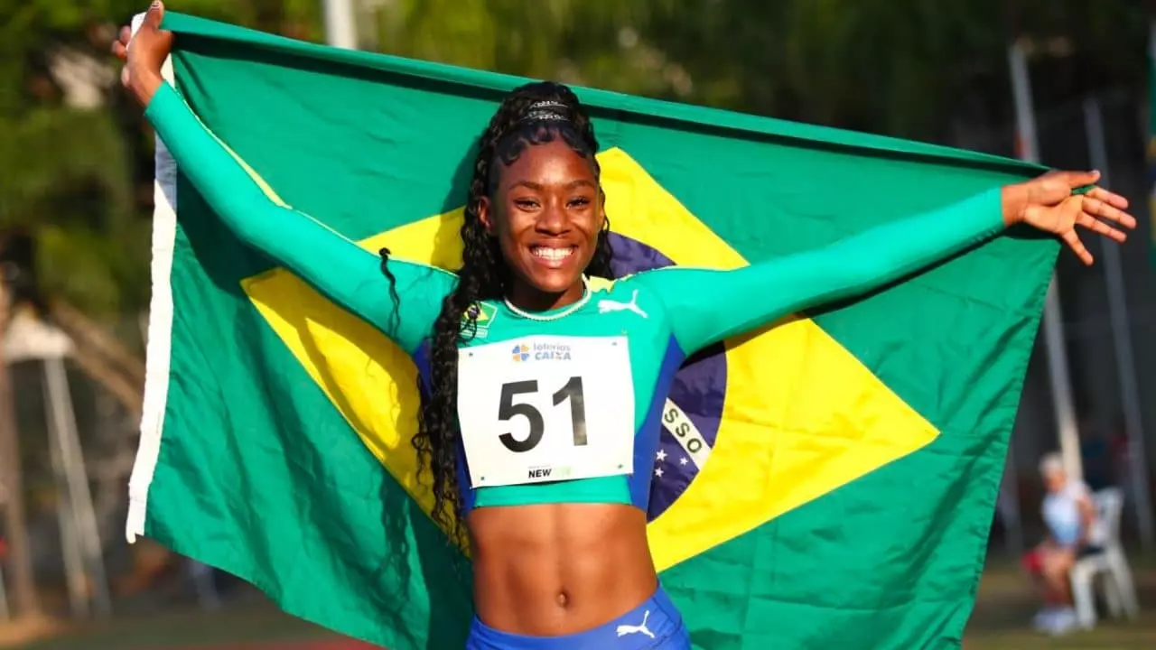 Taniele conquistou o bronze e foi destaque no primeiro dia de pan-americano de atletismo sub-20 (Foto: Divulgação/CBAt)