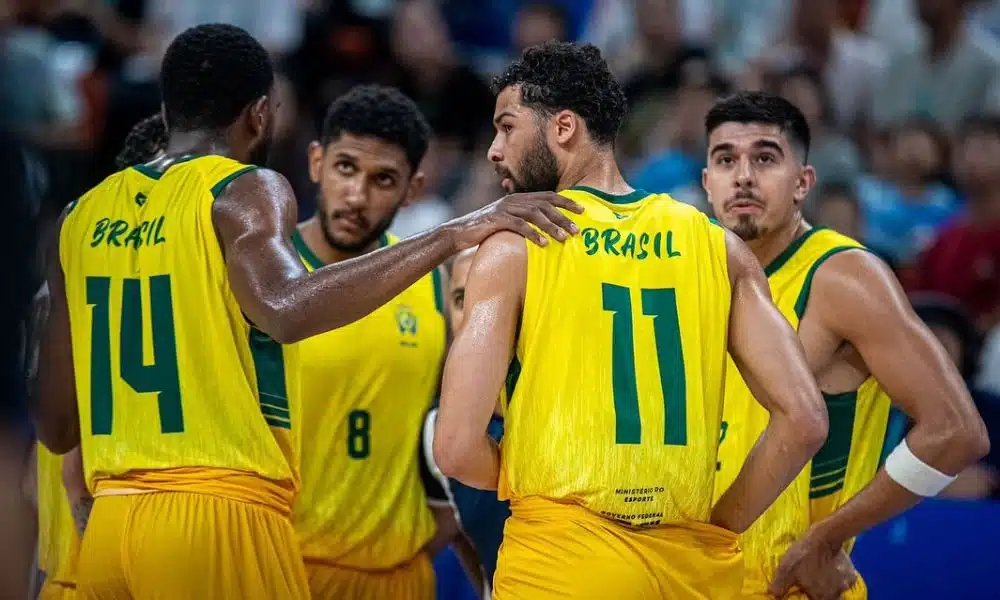 Time do Brasil de basquete masculino, prata nos Jogos Mundiais Universitários (Célio Júnior/CBDU)
