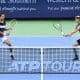 Brasileiro Marcelo Melo e seu parceiro, o alemão Alexander Zverev, em ação no Masters 1000 de Cincinnati (Peter Staples/ATP Tour)