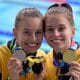 Beatriz e Débora Carneiro com medalhas no Mundial de Natação Paralímpica