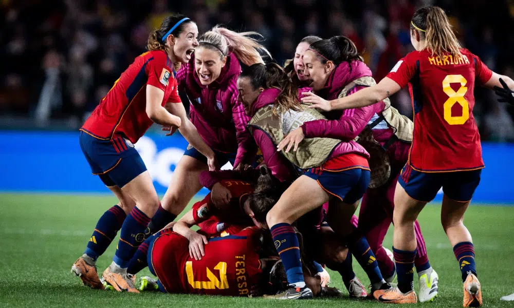 Comemoração das jogadoras da Espanha 