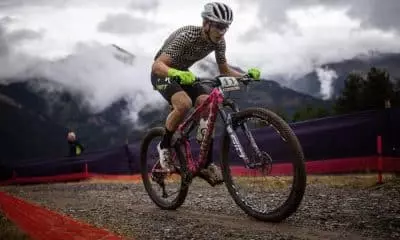 Ciclista brasileiro Alex Malacarne em ação na Copa do Mundo (Foto: Michal Cerveny)