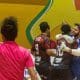 Jardiel é abraçado pelo goleiro Matheus Costa, e está próximo de Jonatan. Do lado esquerdo da foto, árbitra Klévia está com o braço esquerdo erguido e o punho cerrado indicando a marcação do gol (Foto: Taba Benedicto/CBDV)