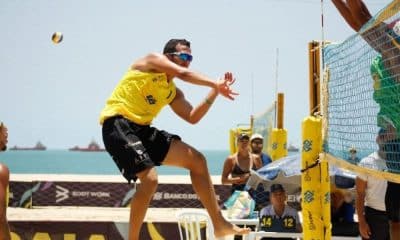 Disputa do Aberto da etapa de Fortaleza do Circuito Brasileiro de vôlei de praia (Divulgação/CBV)