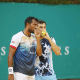 Fernando Romboli e Sriram Balaji conversam antes de saque no Challenger de Sevilla