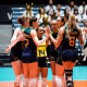 Jogadoras do Brasil comemoram ponto em duelo contra o Peru pelo Pré-Olímpico