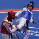 Maria Clara Pacheco em ação no Grand Prix de Paris de taekwondo