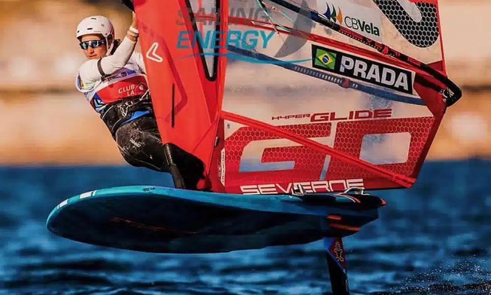 Giovanna Prada vela Olimpíada windsurfe IQFoil (Sailing Energy)
