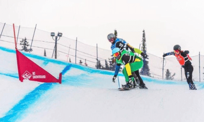 Noah Bethonico compete em prova de snowboard cross