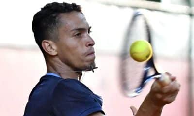 Tenista Paulo André Saraiva em ação no Challenger de Campinas (Reprodução/Instagram/@_paulo_saraiva)