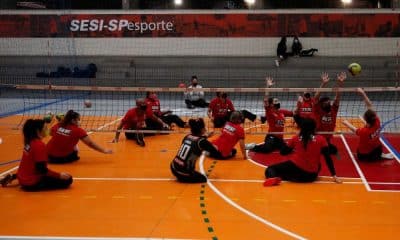 Equipe feminina do Sesi-SP, participante da segunda etapa do Brasileiro de vôlei sentado (Foto: Ayrton Vignola/Fiesp)
