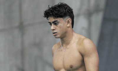 Diogo Silva olha para baixo, sem camisa. Ele fez dupla com Rafael Fogaça nos Jogos Pan-Americanos Santiago-2023
