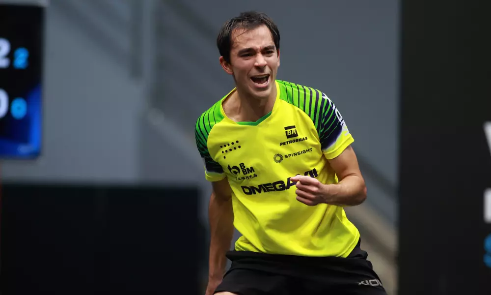 Hugo Calderano vibrante com ponto no WTT Contender Muscat