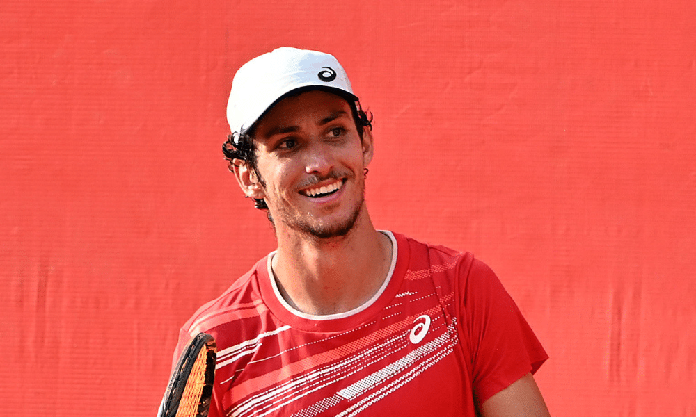 Igor Gimenez em ação no Challenger de Campinas (Foto: Instituto Sports)