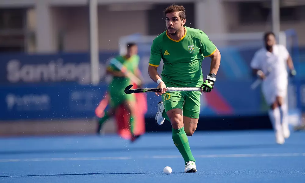 Joaquin Lopes em partida de hóquei sobre a grama nos Jogos Pan-Americanos de Santiago-2023