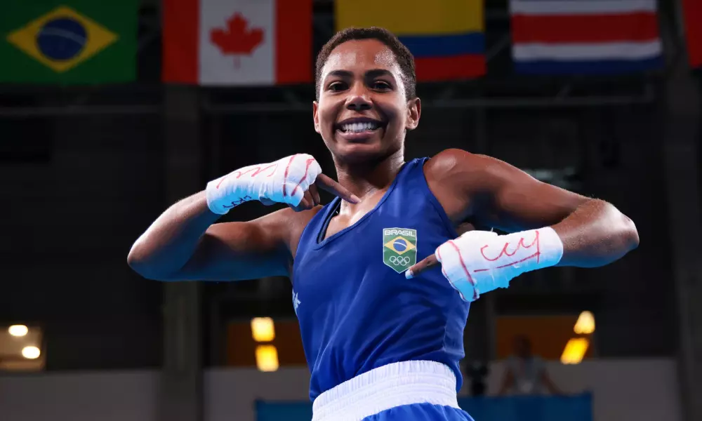 Jucielen Romeu, do Boxe, comemora vitória nos Jogos Pan-Americanos de Santiago