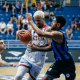 Lucas Dias, do Sesi Franca, está cercado por jogadores do Pinheiros em jogo do Campeonato Paulista de Basquete masculino